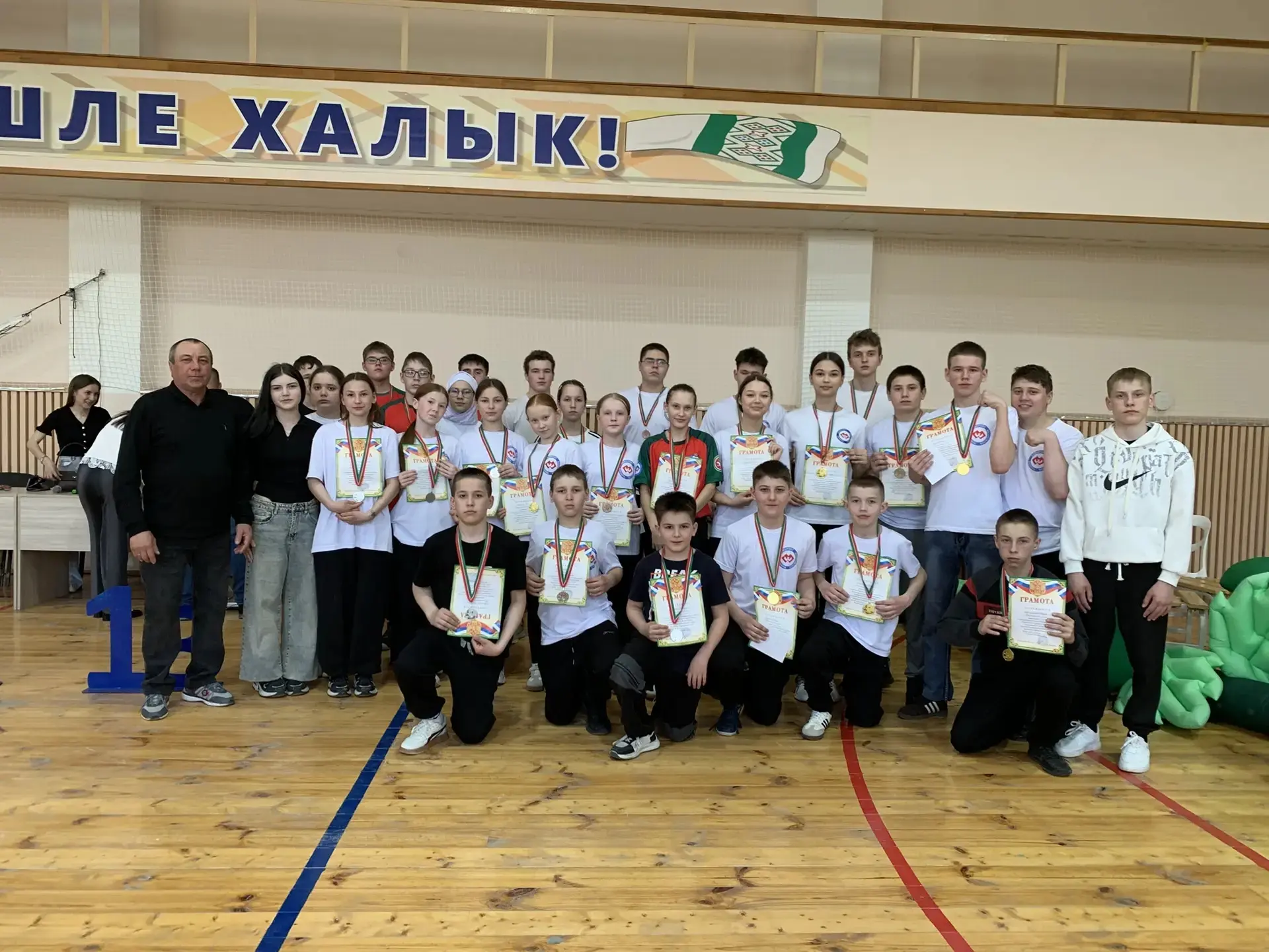 4 мая 2026 года в с.Ст.Салаусь Балтасинского района прошёл турнир по армрестлингу, посв...