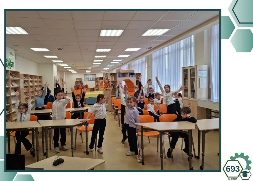 ⚙️Школа читающая⚙️  🤗 Читать — это весело! А общаться с писателем — ещё интереснее!  25 марта в рамк