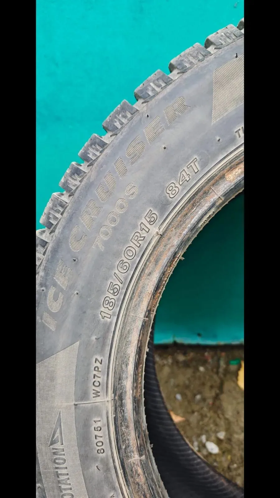 Продам зимнюю резину Bridgestone. 4 колеса