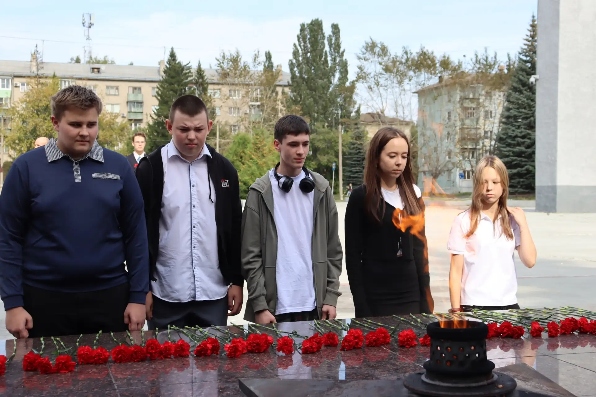 🕯️ В Озёрске почтили память жертв терроризма