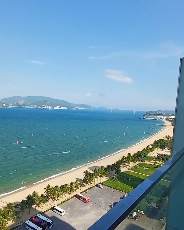 🌴 Делимся самыми тёплыми и яркими новостями! ☀