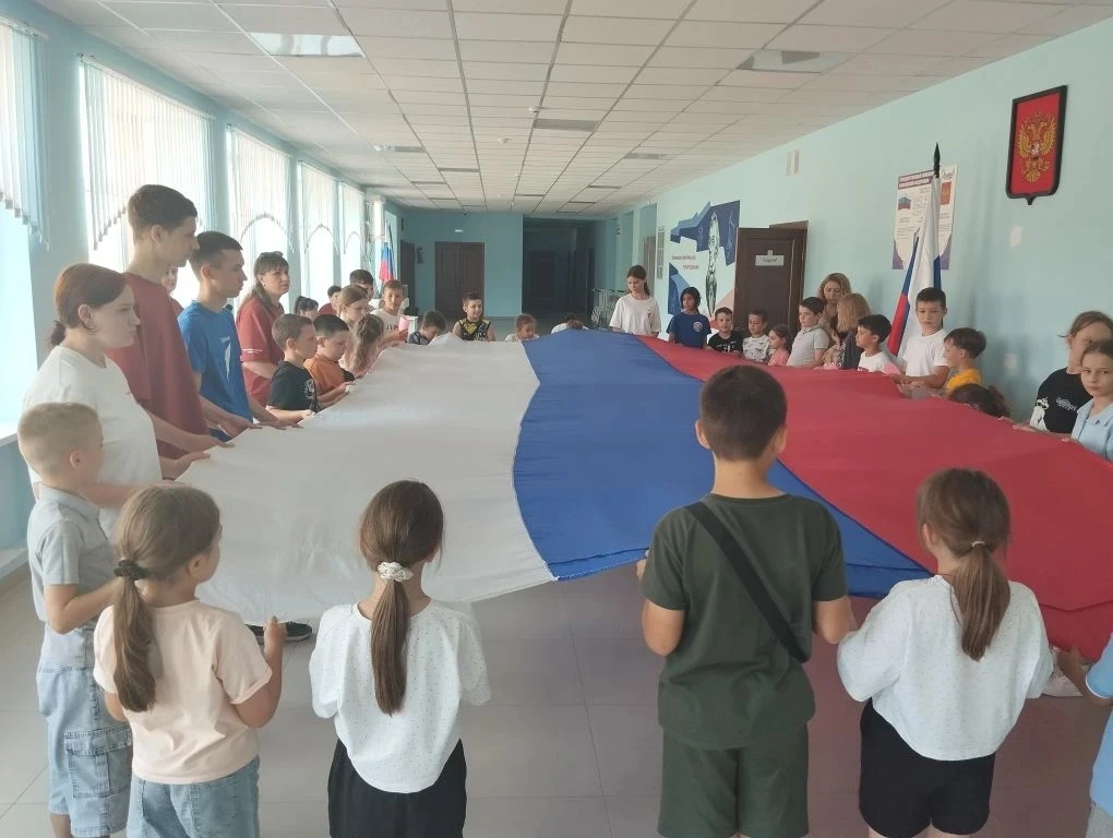 Еланский дворец творчества. Квест, посвящённый Дню России