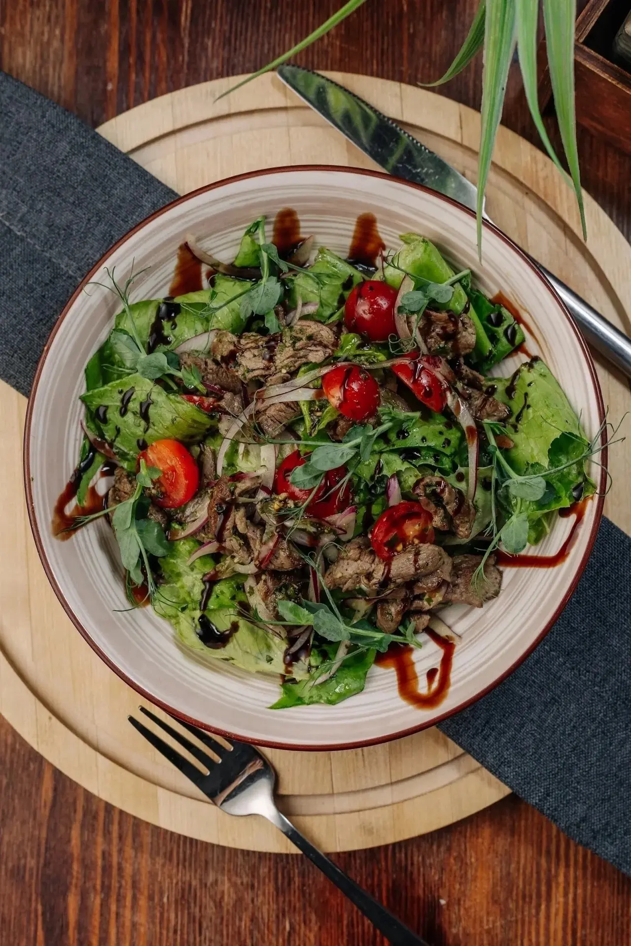 Приходите к нам, чтобы насладиться вкусным меню и отличной атмосферой⭐️❤️

+7 (922) 198-79-30 ☎ 
ул.