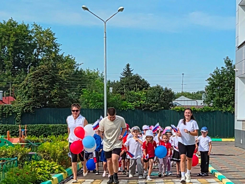 На старт, внимание, триколор! 🏃‍🇷🇺🏃‍