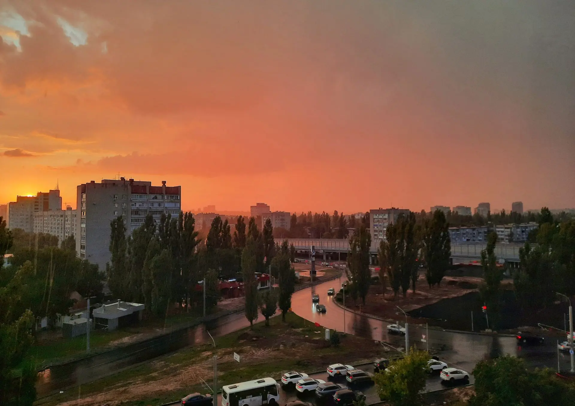 🌇 Ооо, Закат сегодня, конечно, просто сказка 😏