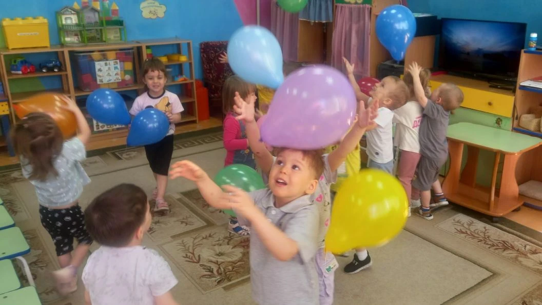 Сегодня, 1 июня, наши дошколята отметили  Международный день  защиты детей — первый ден...