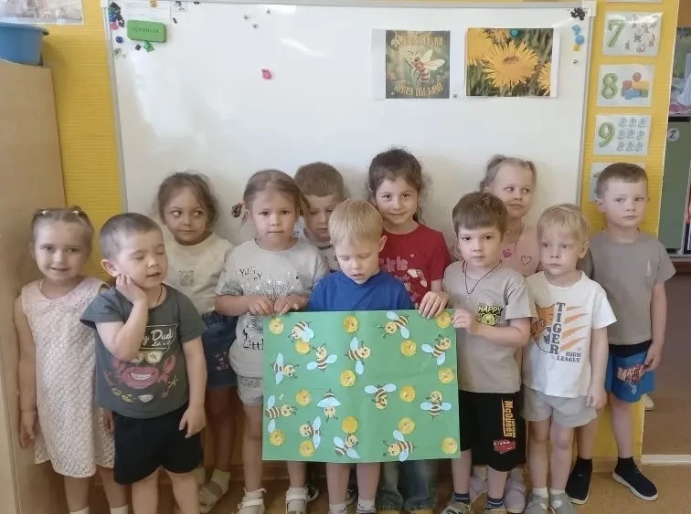 20 мая отмечается Всемирный день пчел 🐝