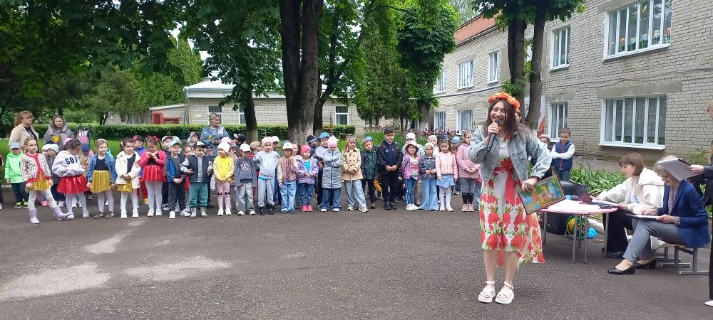 👭🧑‍🤝‍🧑 1 июня -  День защиты детей!

🧑‍🤝‍🧑👭 Сегодня наш детский сад превратился в настоящую 