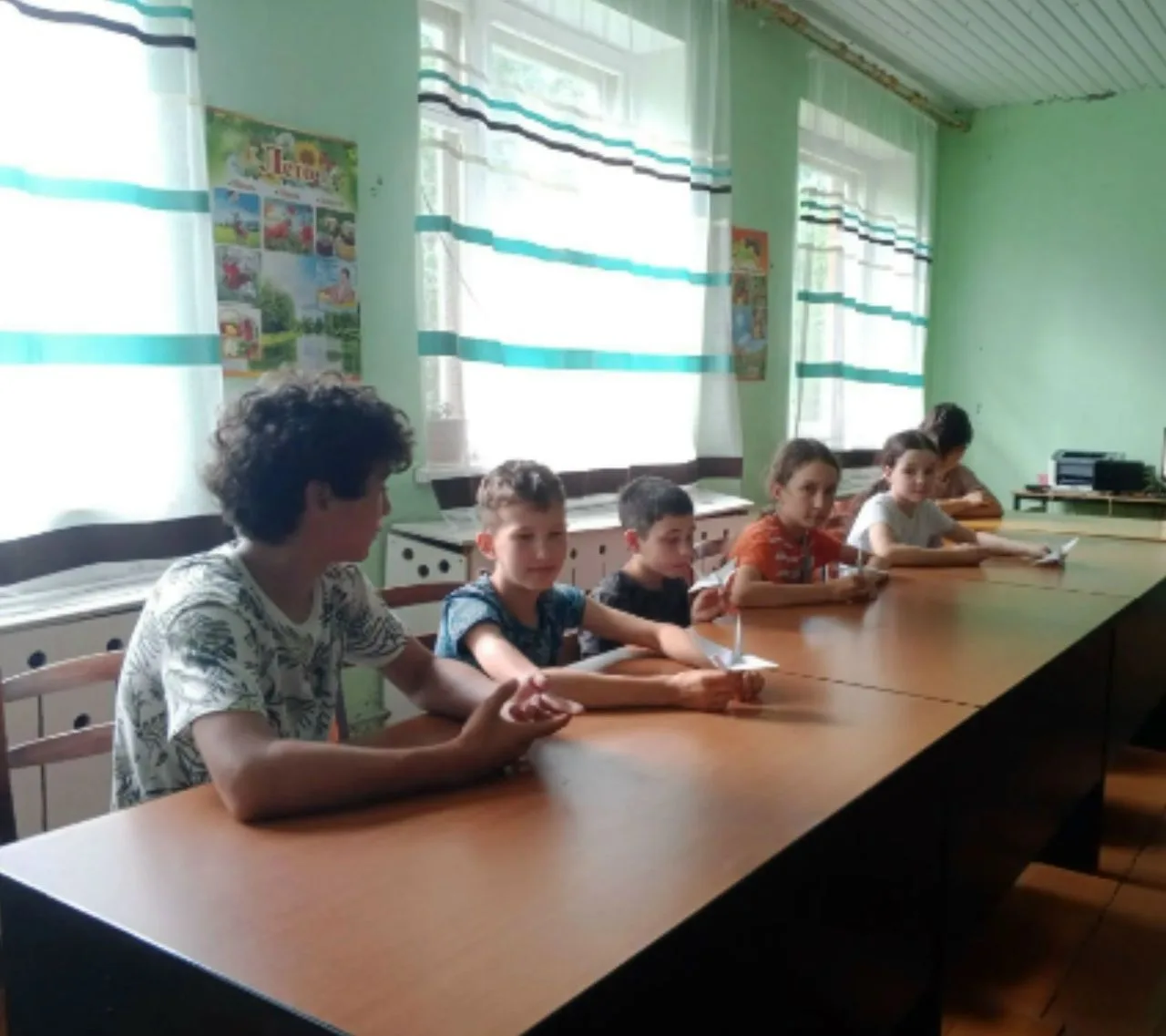 В Салиховской сельской библиотеке прошёл час памяти «Белые ангелы Донбасса». Мероприятие посвящено Д