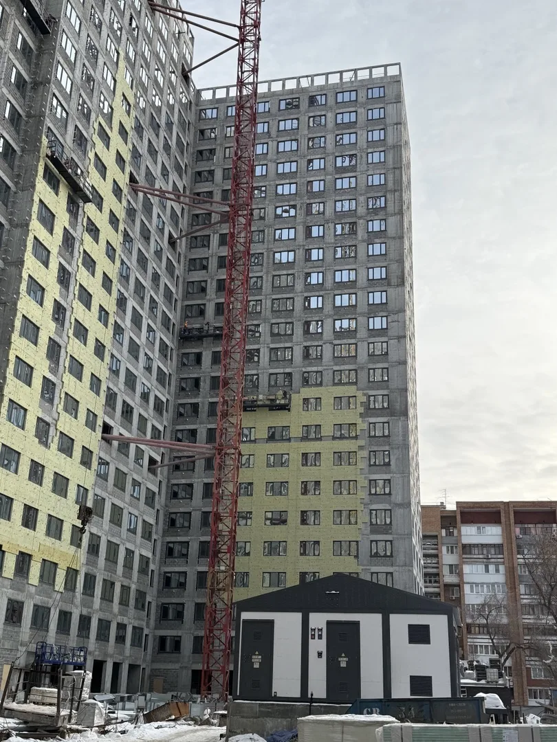 🏗️ ЖК «Кватро», г. Самара

Продолжаем активную фазу фасадных работ на объекте.

Сейчас на площадке 