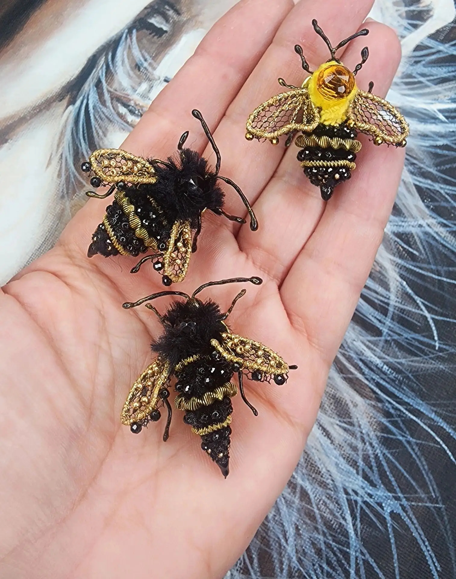 🐝 Как живые! Мастерство ювелирной вышивки превращает аксессуары в настоящие драгоценно...