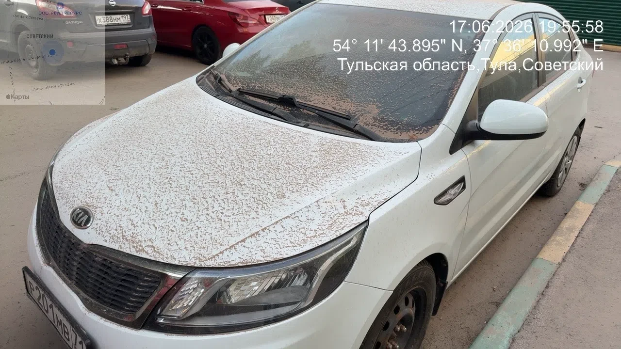 Тула, центр города. Жители Лейтейзена, 3 дышат кирпичной пылью из-за сноса здания под ЖК «Белый»

Во