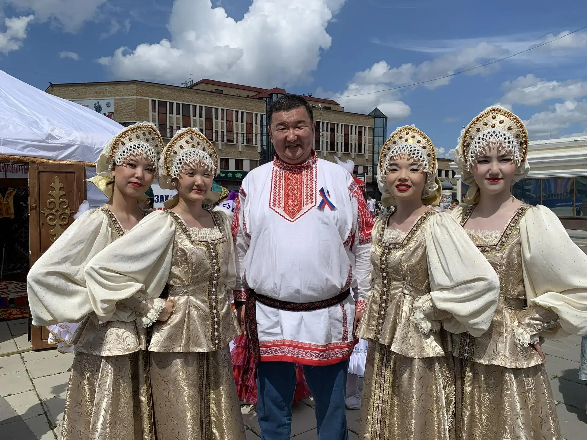 Есенгалий Ибраев: русский язык и культура – душа нашей многонациональной страны