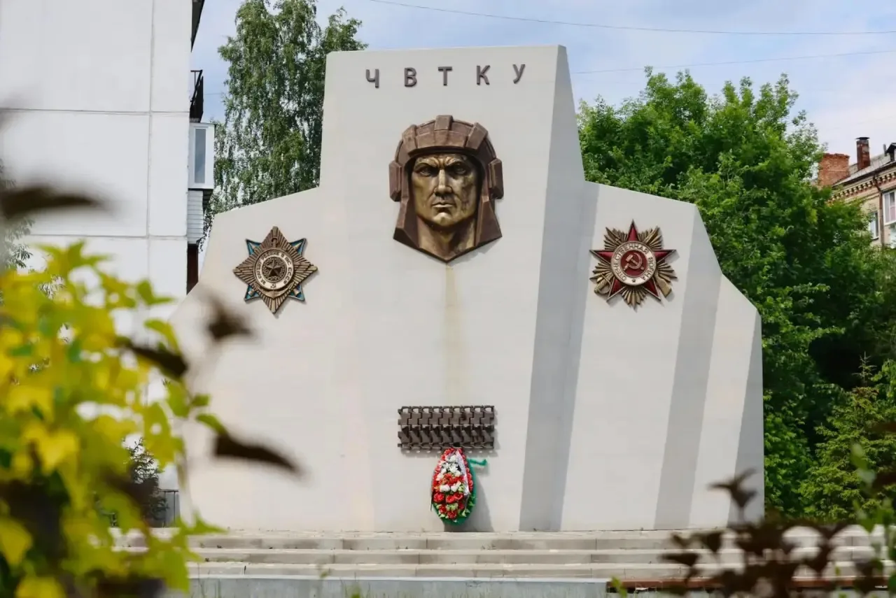 Дорогие выпускники 2026 года! 
Доводим до Вас информацию о наборе на первый курс Челябинского высшег