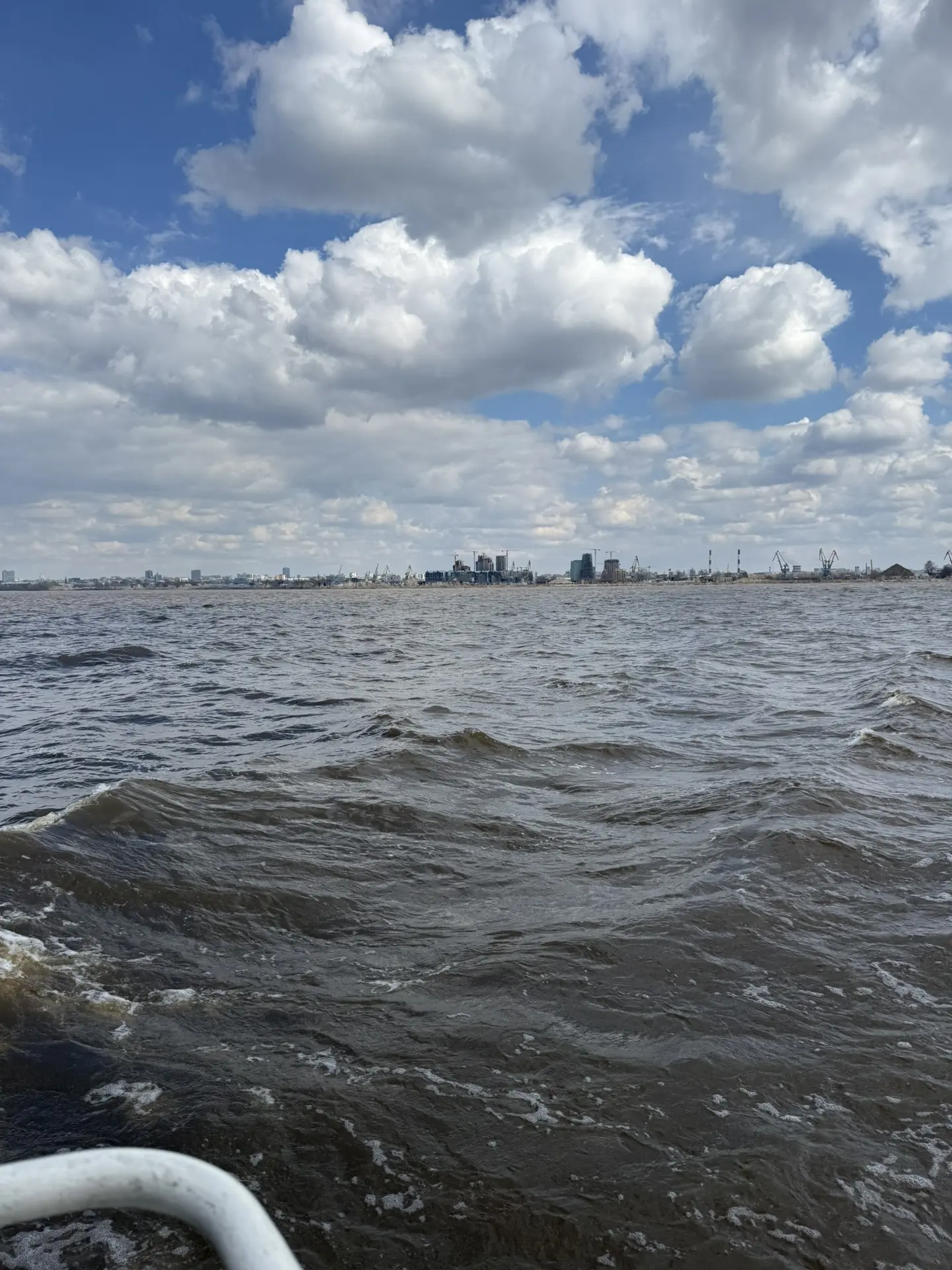 🌊⛴️