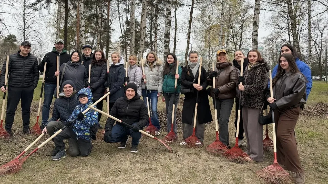 Коллективы всех районных и специализированных прокуратур привели в порядок участки, прилегающие к их