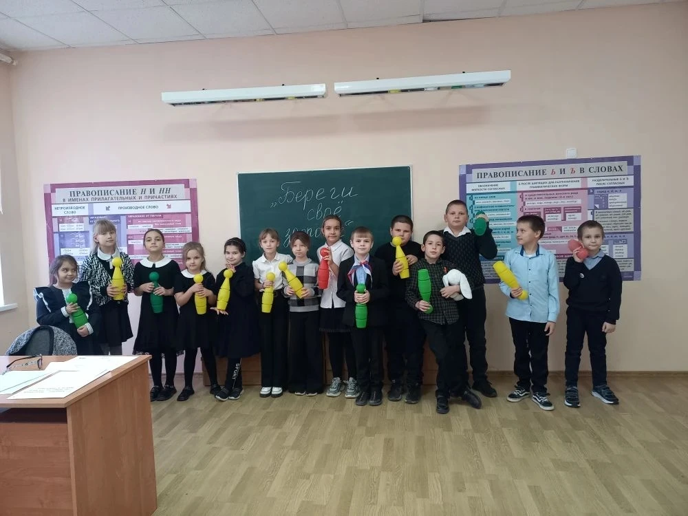 С 13 апреля  в МБОУ Чистяковской ООШ стартовала  Неделя психологии. Была проведена акция  "Береги св