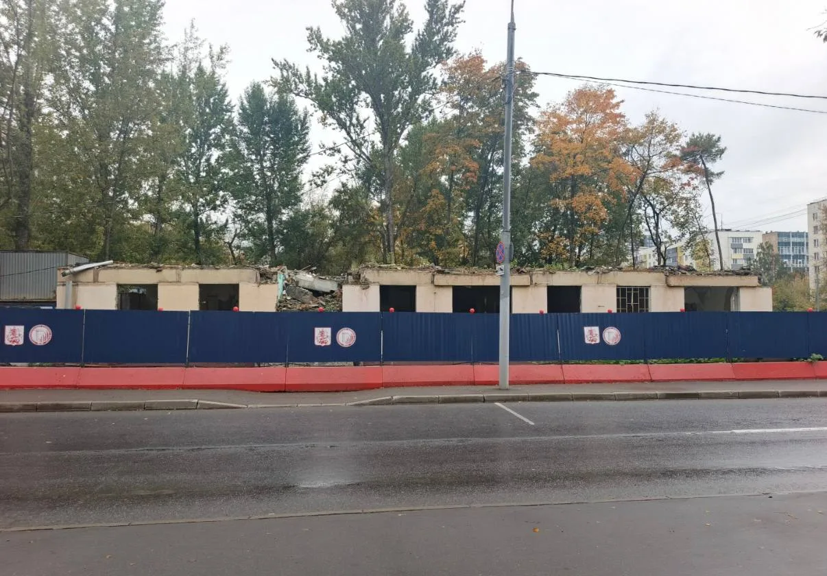 🏚️ Пятиэтажки на Октябрьской больше нет