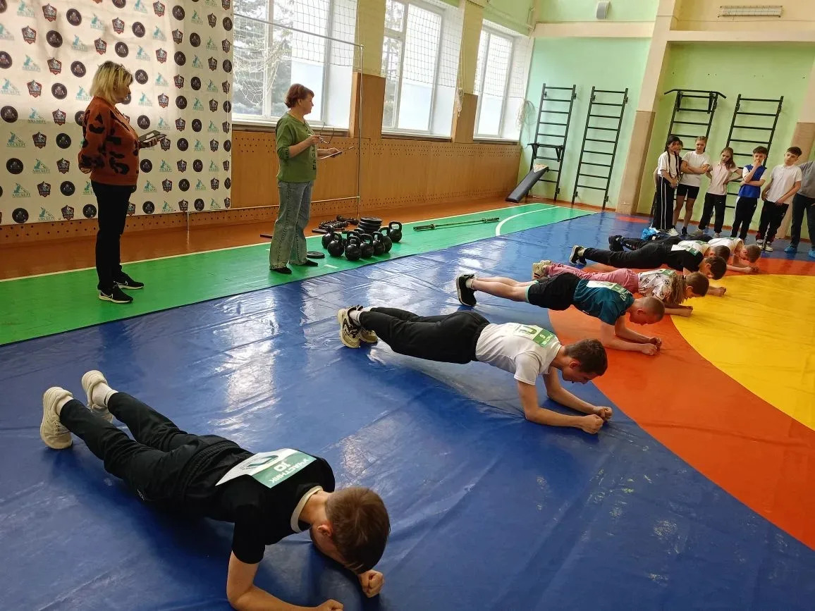 🏅 Спортивное событие «Планка».  14 апреля на базе спорткомплекса «Звёздный» ⭐состоялось яркое меропр