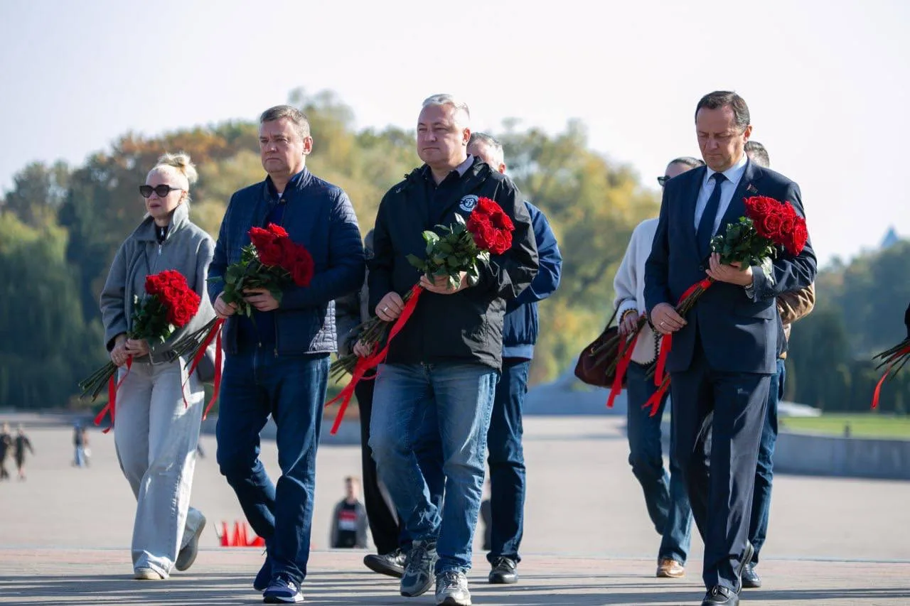 В ходе визита в Республику Беларусь посетил Брестскую крепость