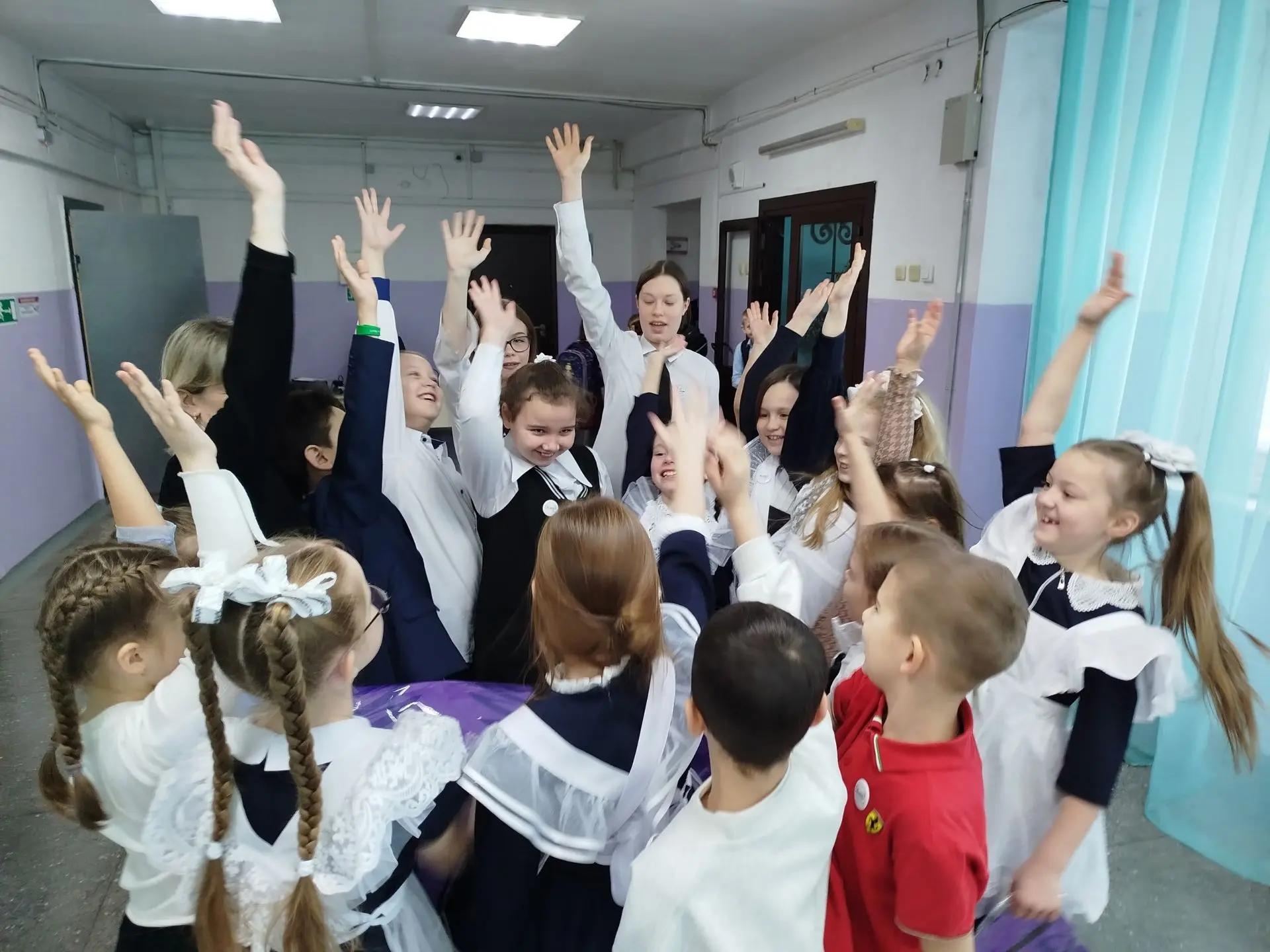 8 декабря в нашей школе прошла особенная церемония – ребят приняли в ряды движения «Орлята России». 
