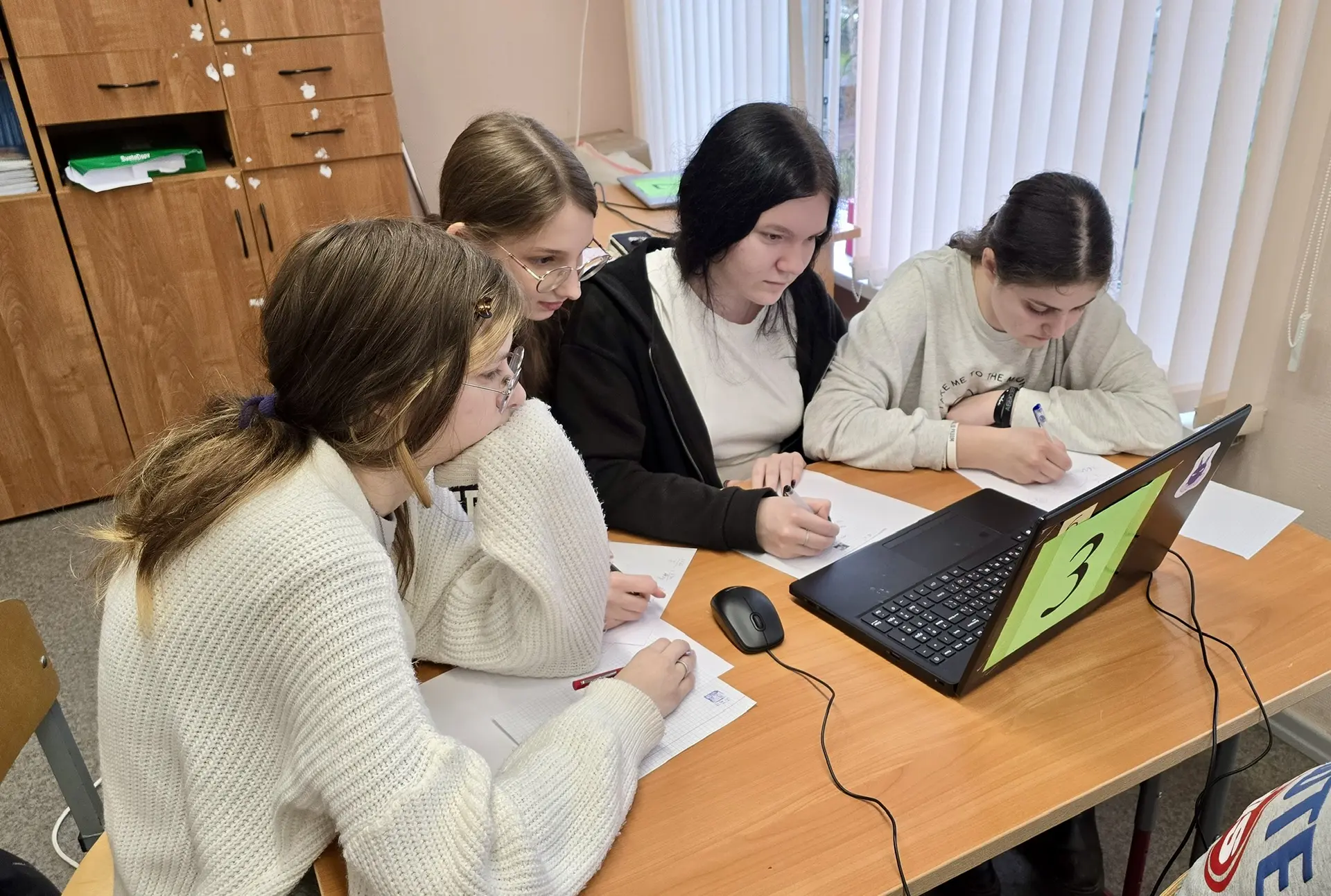 7 «М» на «Математической регате»!  Наши ребята из 7 «М» класса, участники проекта «Математическая ве