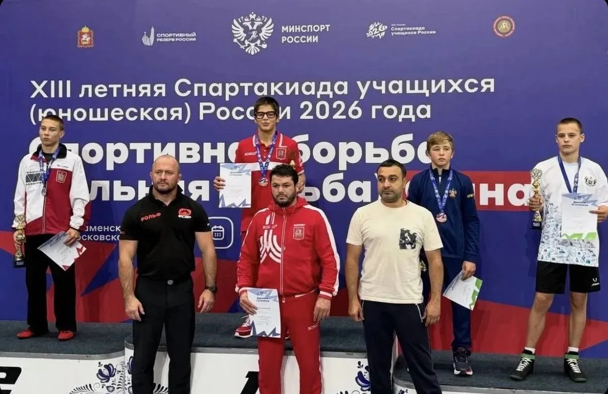 🥇Золото всероссийского уровня: наш ученик — победитель Спартакиады учащихся России!