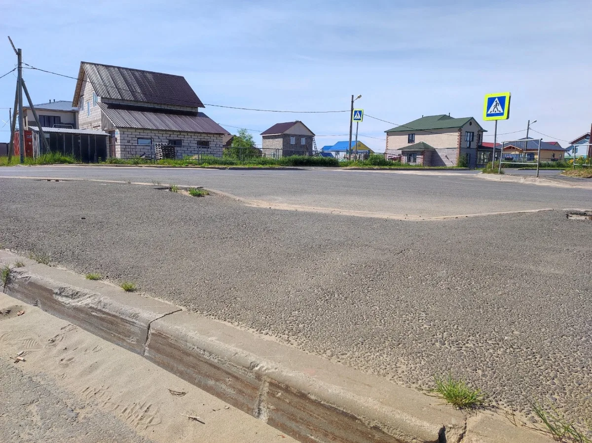 В микрорайоне Старый аэропорт реконструируют разворотную площадку на конечной остановке

Работы буду