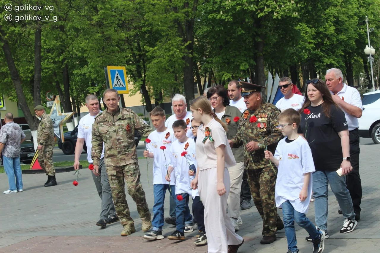 В Губкине традиционно прошёл автопробег, посвящённый памяти героев Великой Отечественной войны  Акци