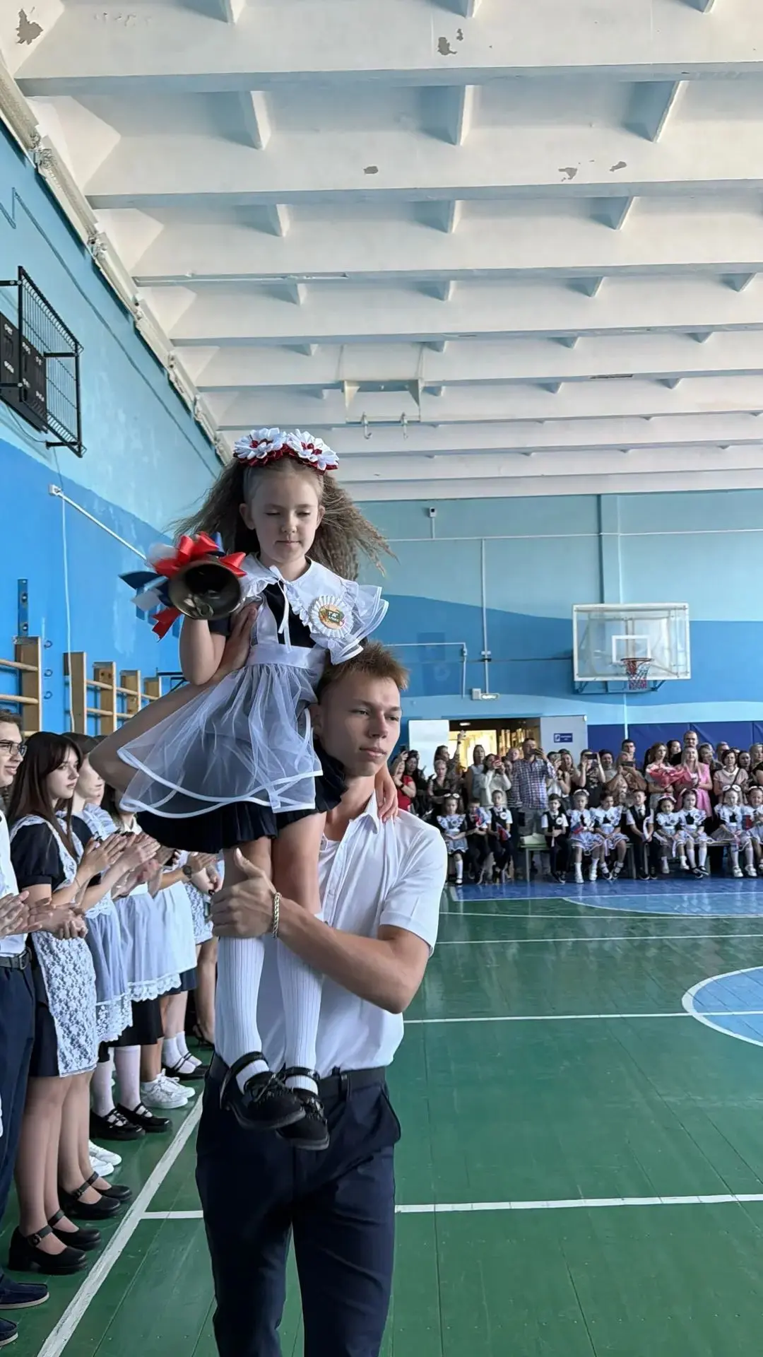Видео