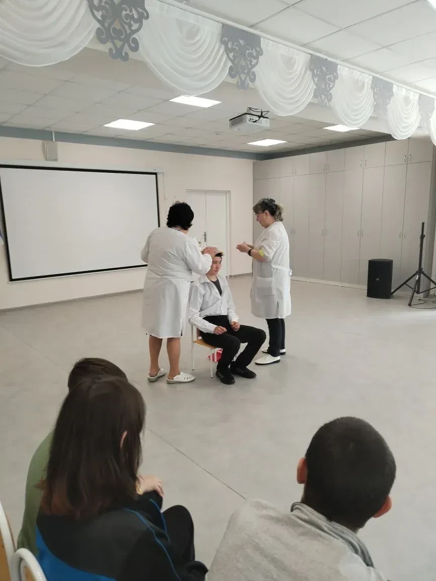 🚨В рамках Недели пожарной безопасности в ГБОУ Учалинская КШИ прошли практические мероприятия. Главн