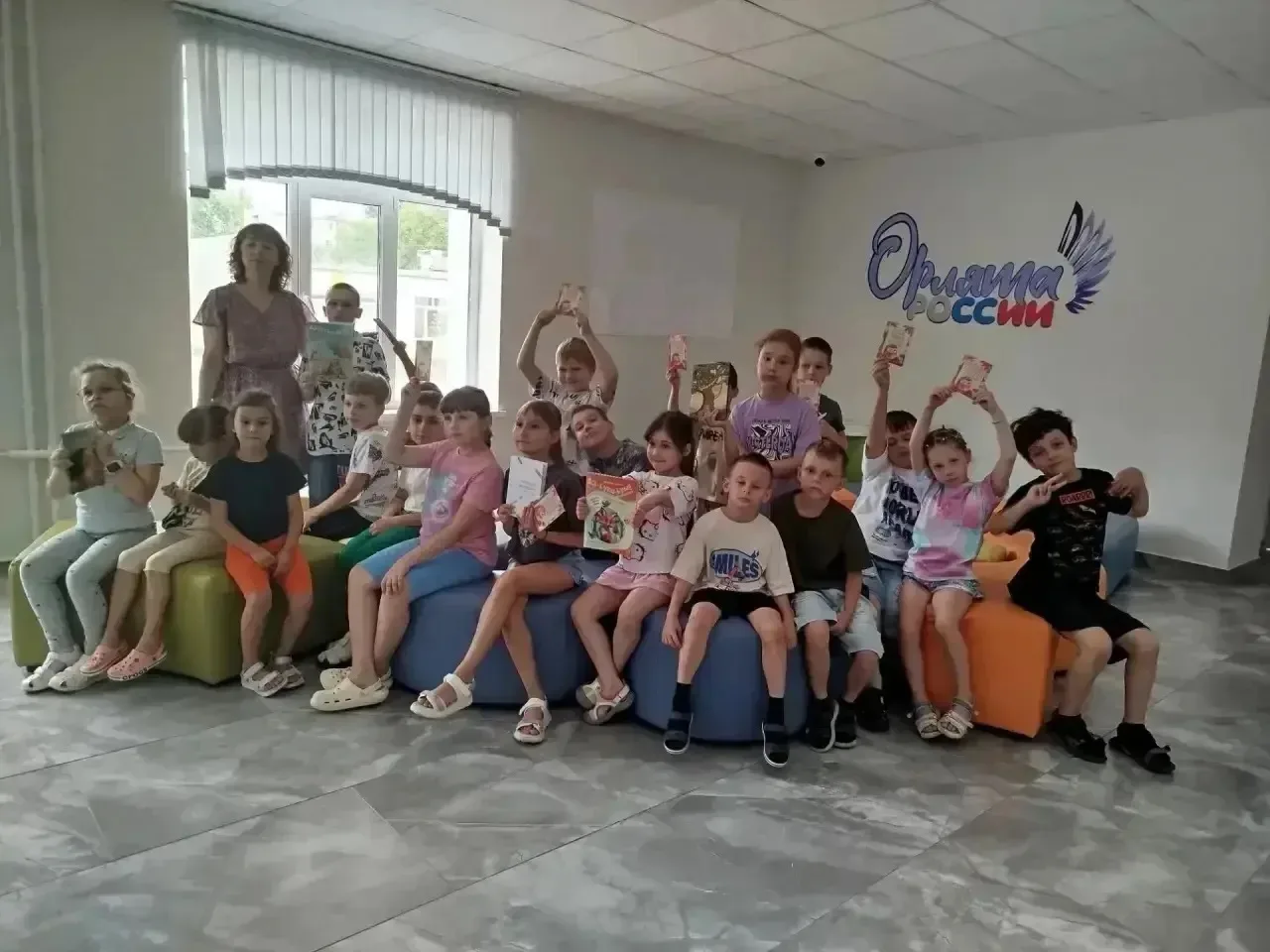 🎉 Волшебный день в лагере «Космос»! 🎉В нашем пришкольном лагере «Космос» в рамках социального прое