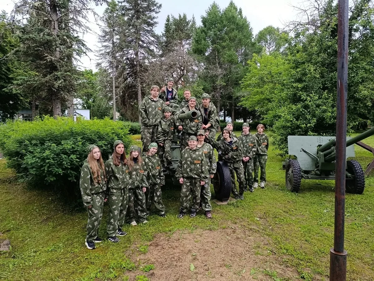 Сасовские школьники вернулись с «Бородинского поля»

Сасовские школьники стали участниками историко-
