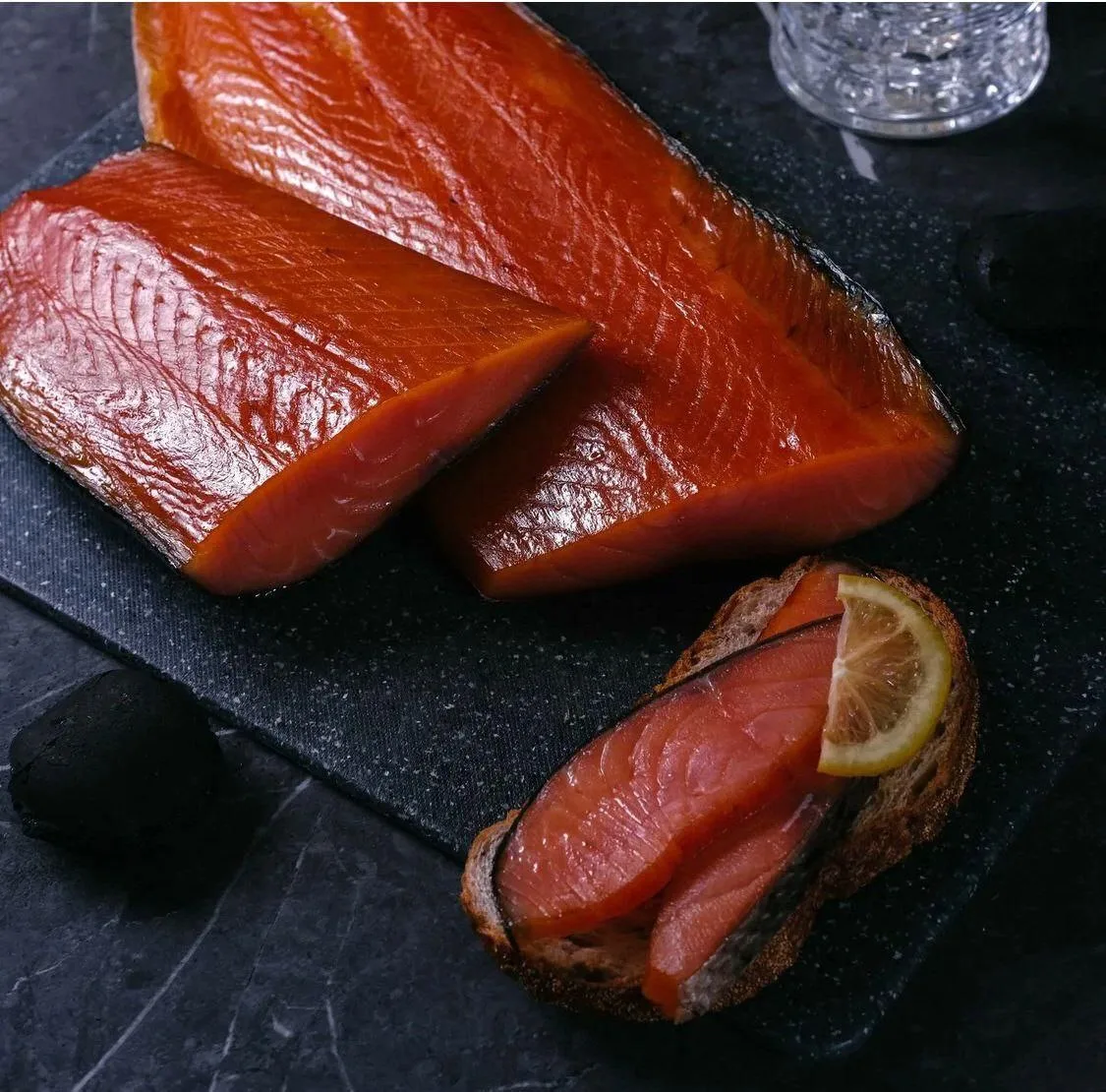 Свежее поступление, копчёной продукции, на Яшиной 8
