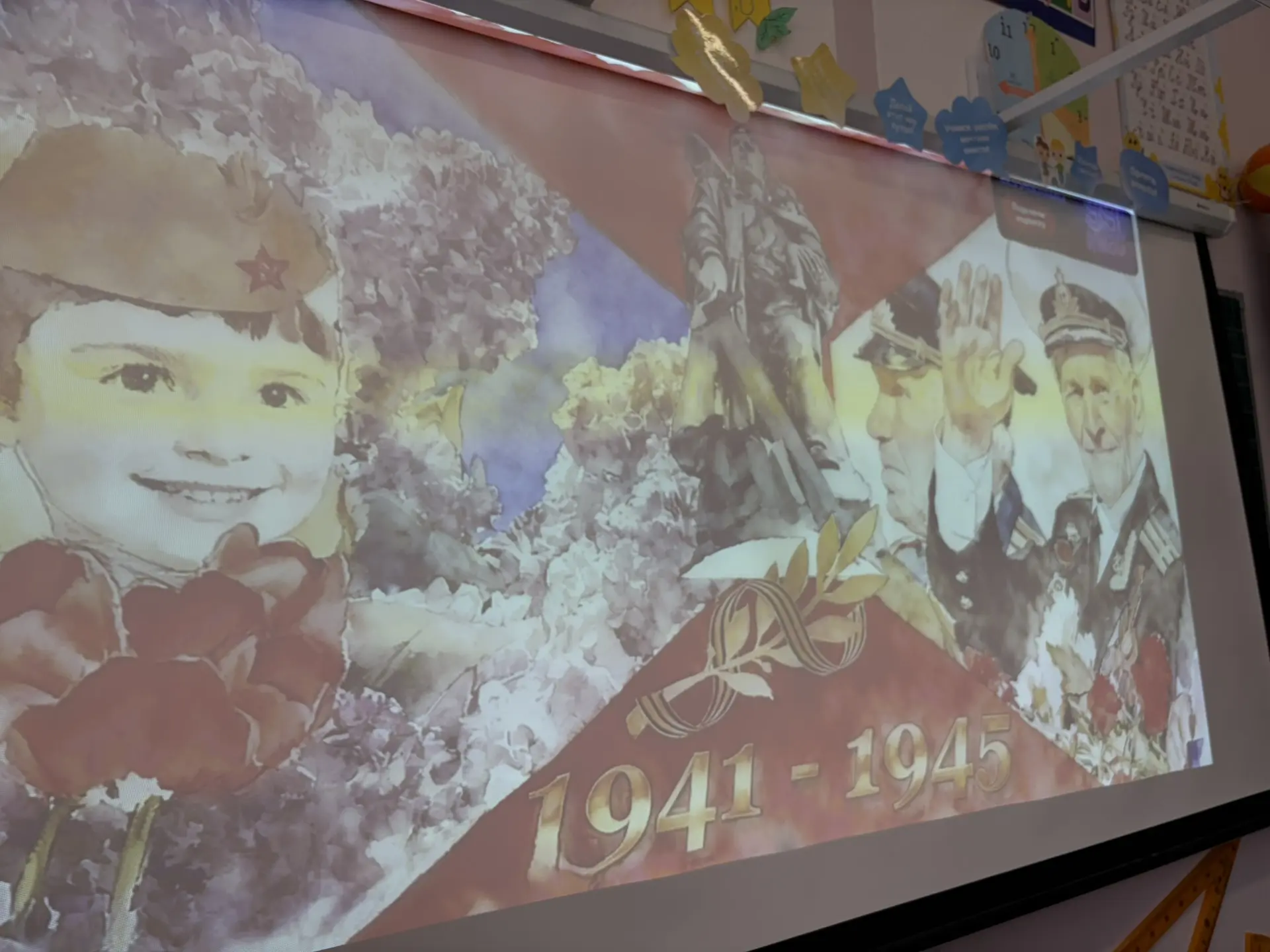 📢 В нашей школе кипит жизнь! 🇷🇺🐾  На этой неделе ученики 2 «В» класса погрузились в историю и своими