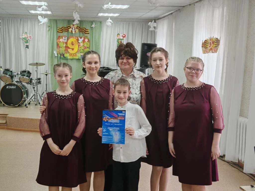 🏫💫В Магнитогорске состоялся Всероссийский фестиваль-конкурс «Дети о Победе», посвящённый 81-й годовщ