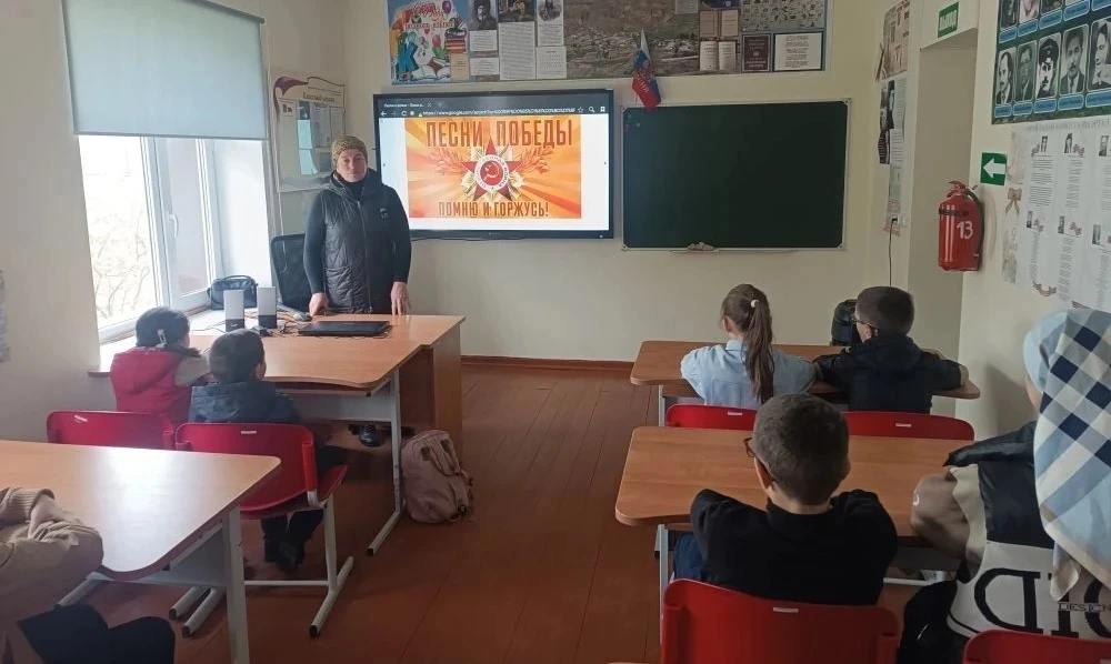 🎵🎶🎶«Прослушивание песен о войне».