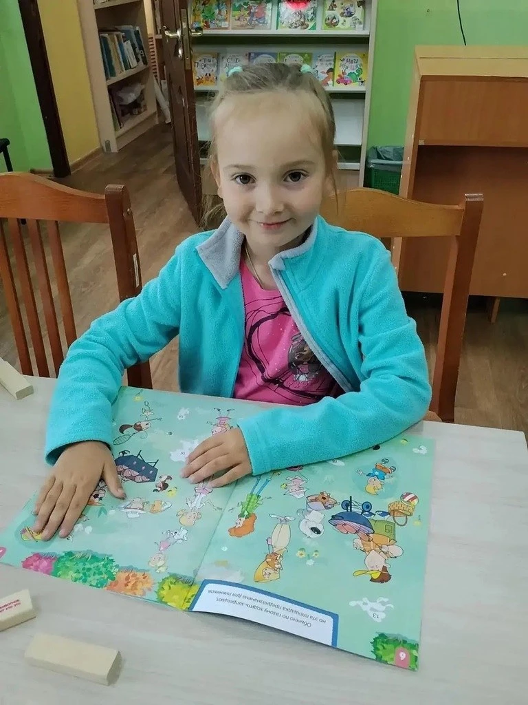 🎓Игровой час «Академия Умников»

⏳✨Вчера в нашей библиотеке было по-настоящему шумно и весело. Очер