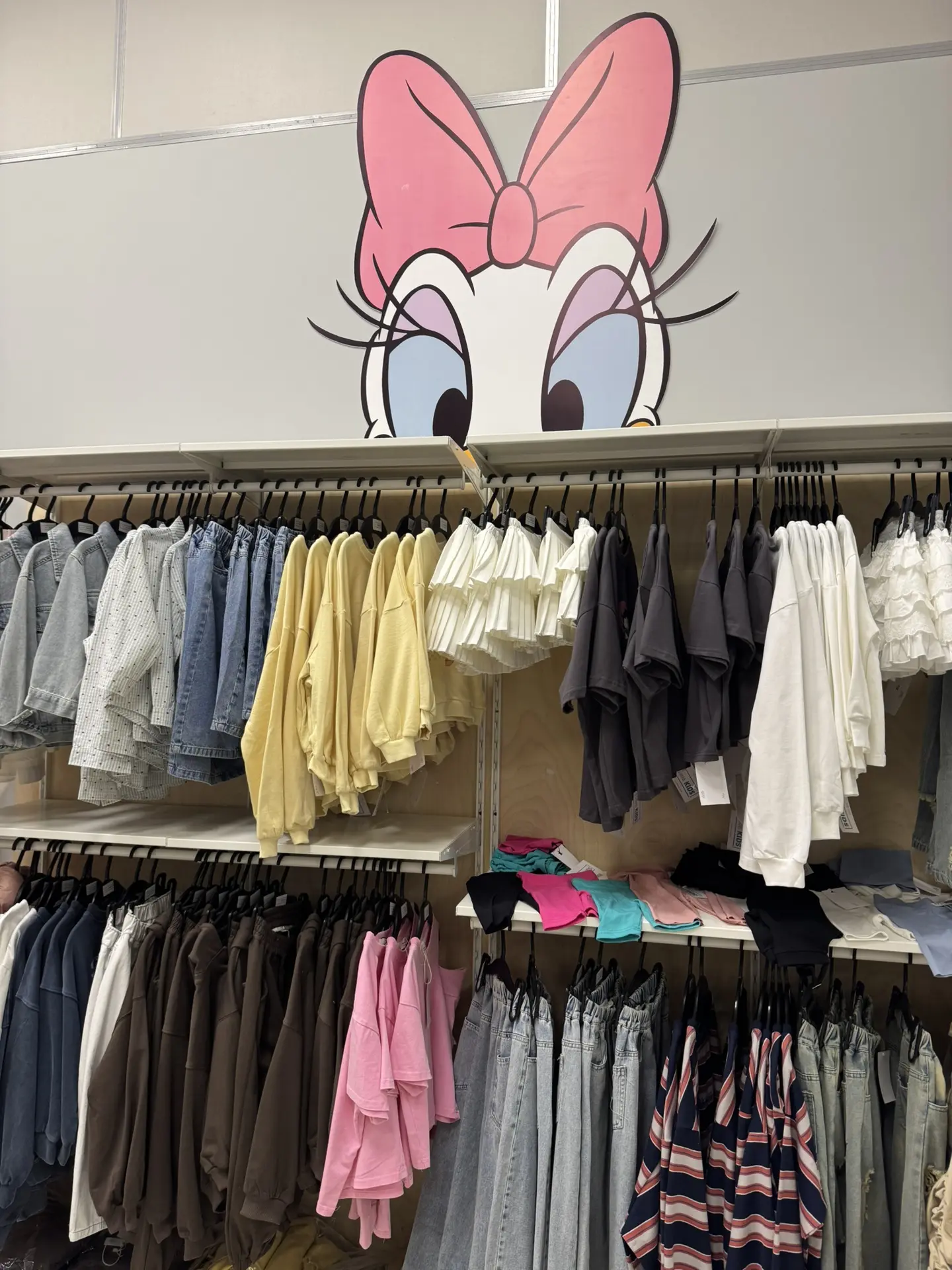 Ждём в нашем офлайн магазине 🤗