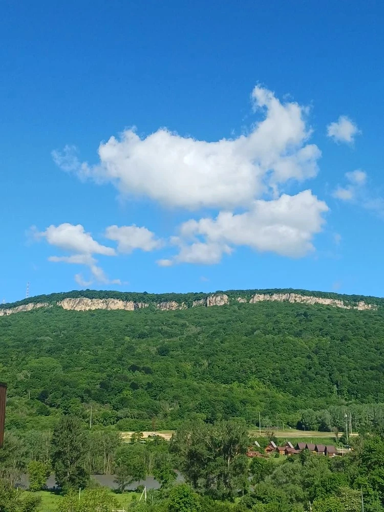 Прогнозы погоды - для синоптиков. А у нас свои правила. ☀️

Пока все метеорологические сайты обещают