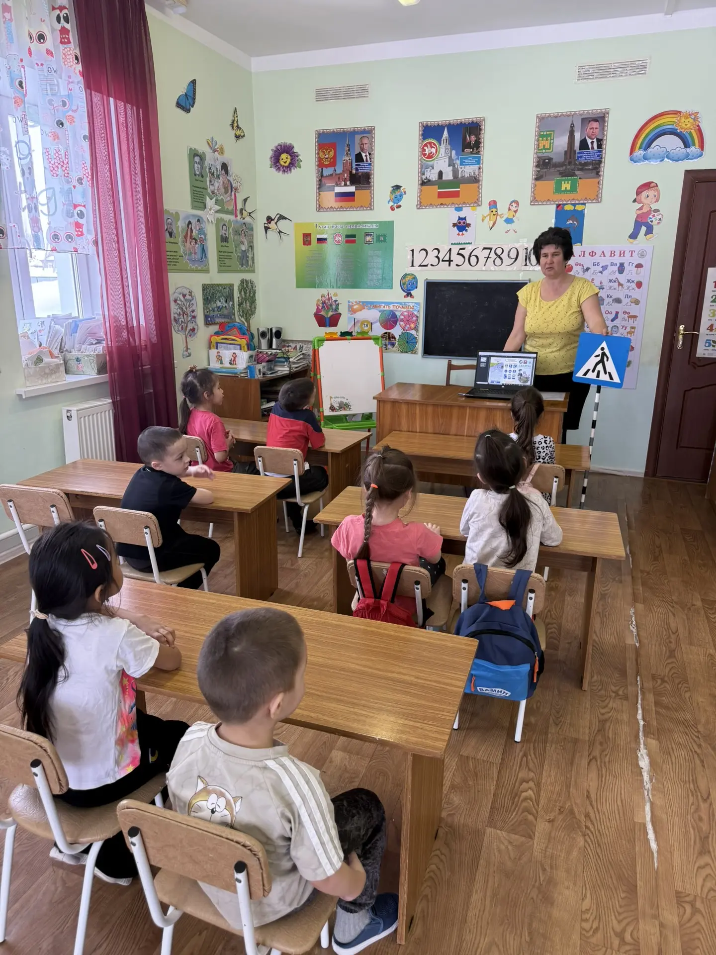 В целях формирования у детей осознанного отношения к вопросам личной и общественной безопасности, в 
