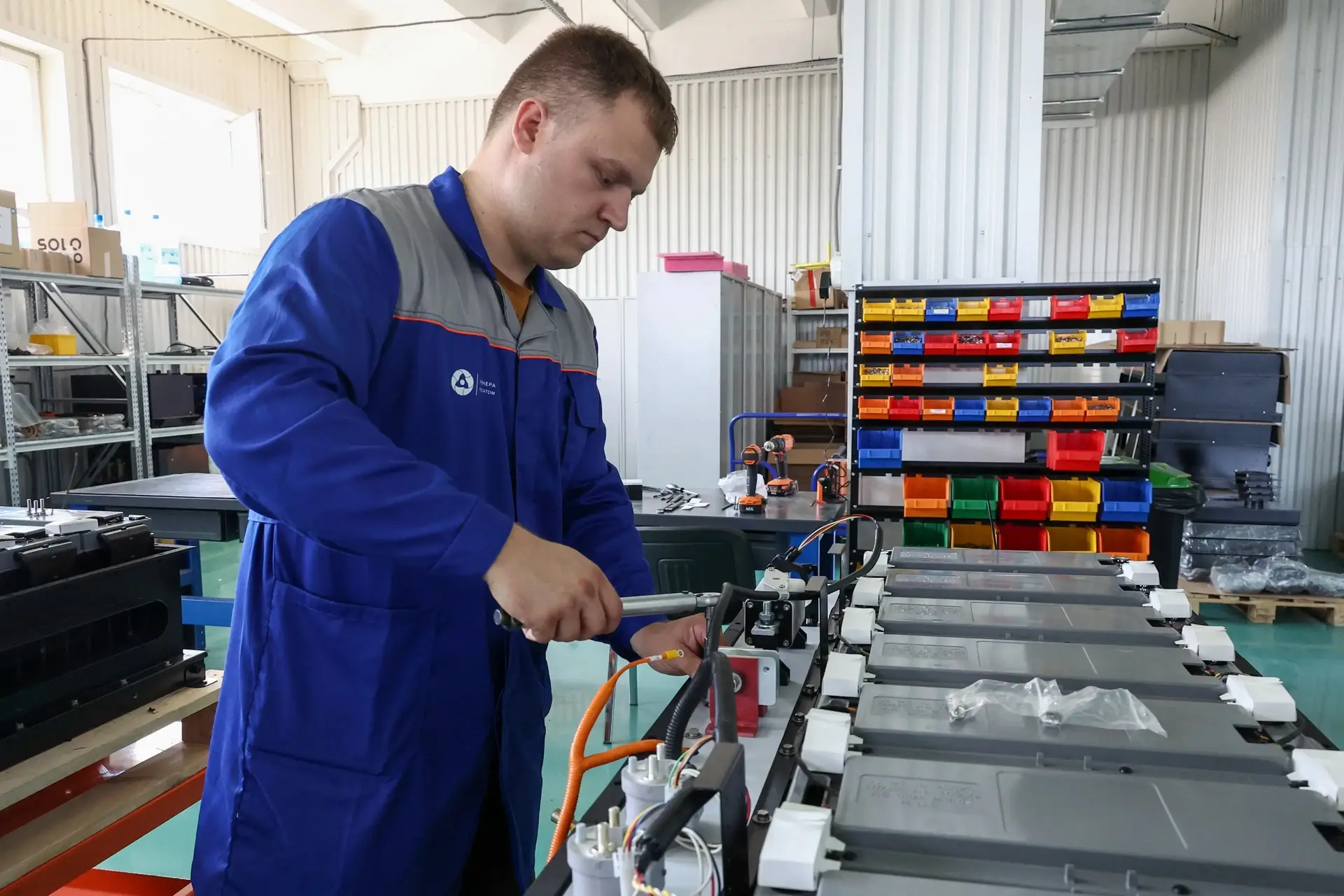 🔋 Сборщик литиевых аккумуляторов («Апгрейд Стафф»)