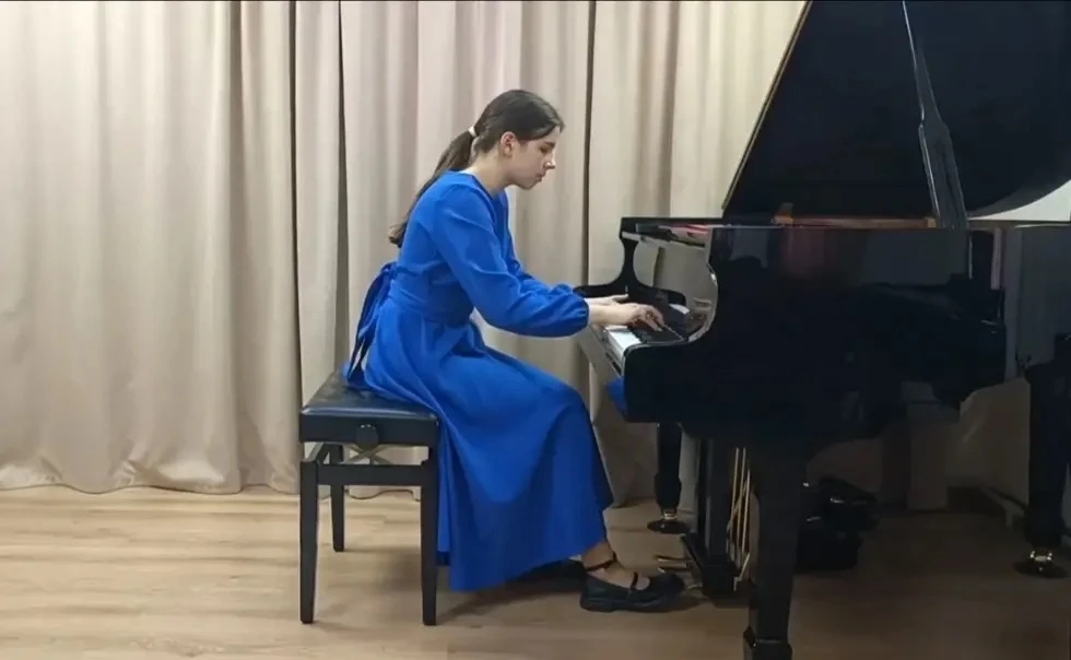 ✨Поздравляем!✨  🏆София Б., ученица 6-А класса, стала лауреатом 1 степени Международного конкурса по 