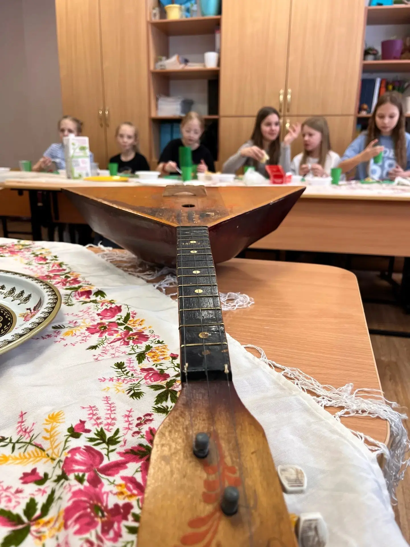 🎉 В 4 «А» классе прошла невероятно веселая Масленица! Ребята обсудили традиции праздни...