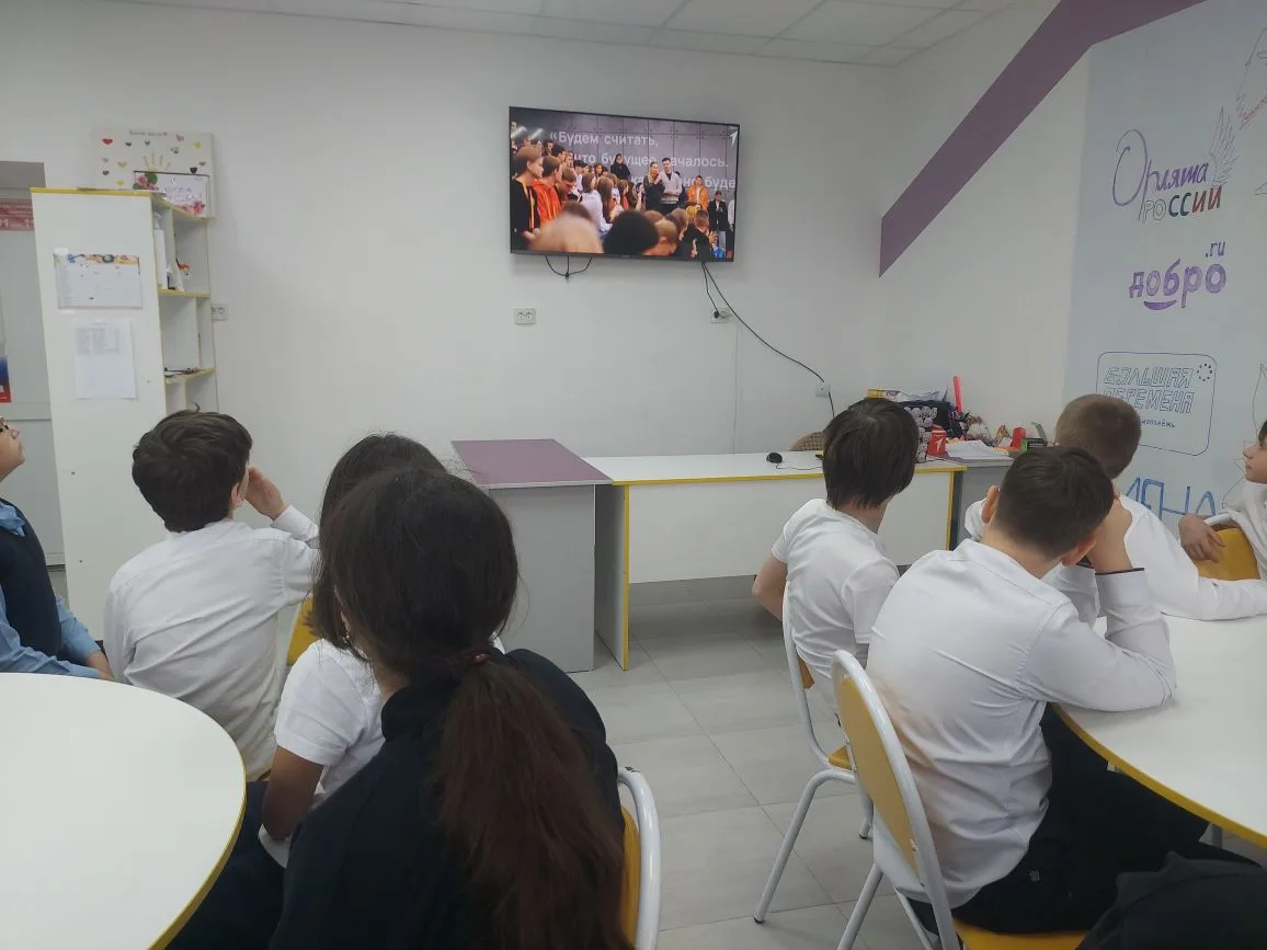🇷🇺 День защитника Отечества: кибербезопасность в центре внимания  В преддверии 23 февраля навигаторы
