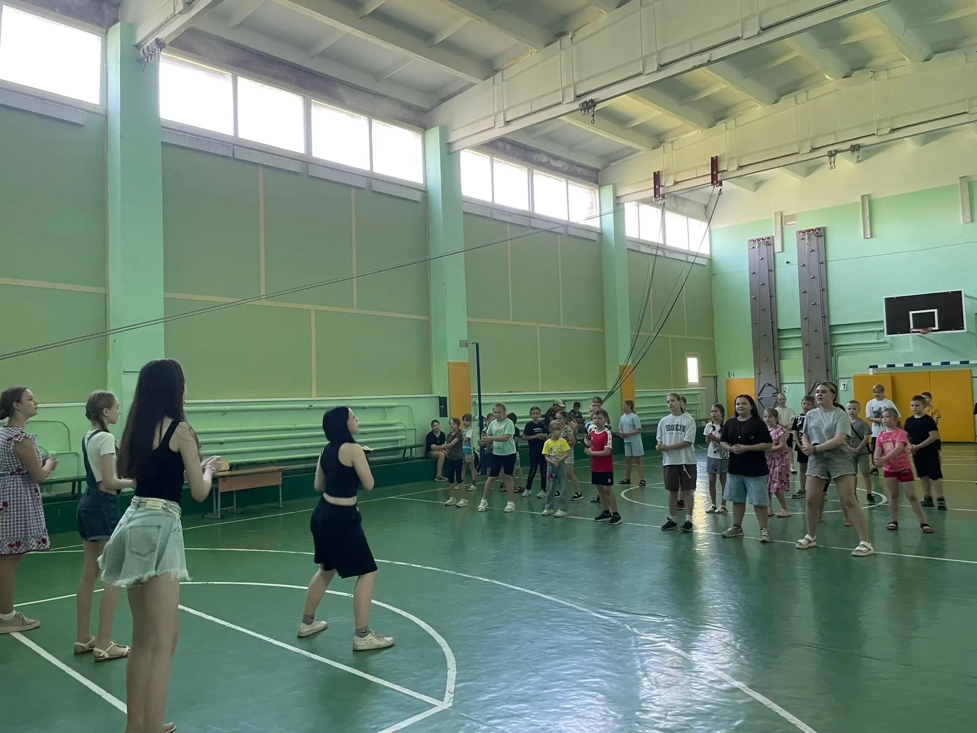 День тринадцатый: в ритме России 🇷🇺

Сегодня, в тринадцатый день нашей лагерной смены, вся атмосфе
