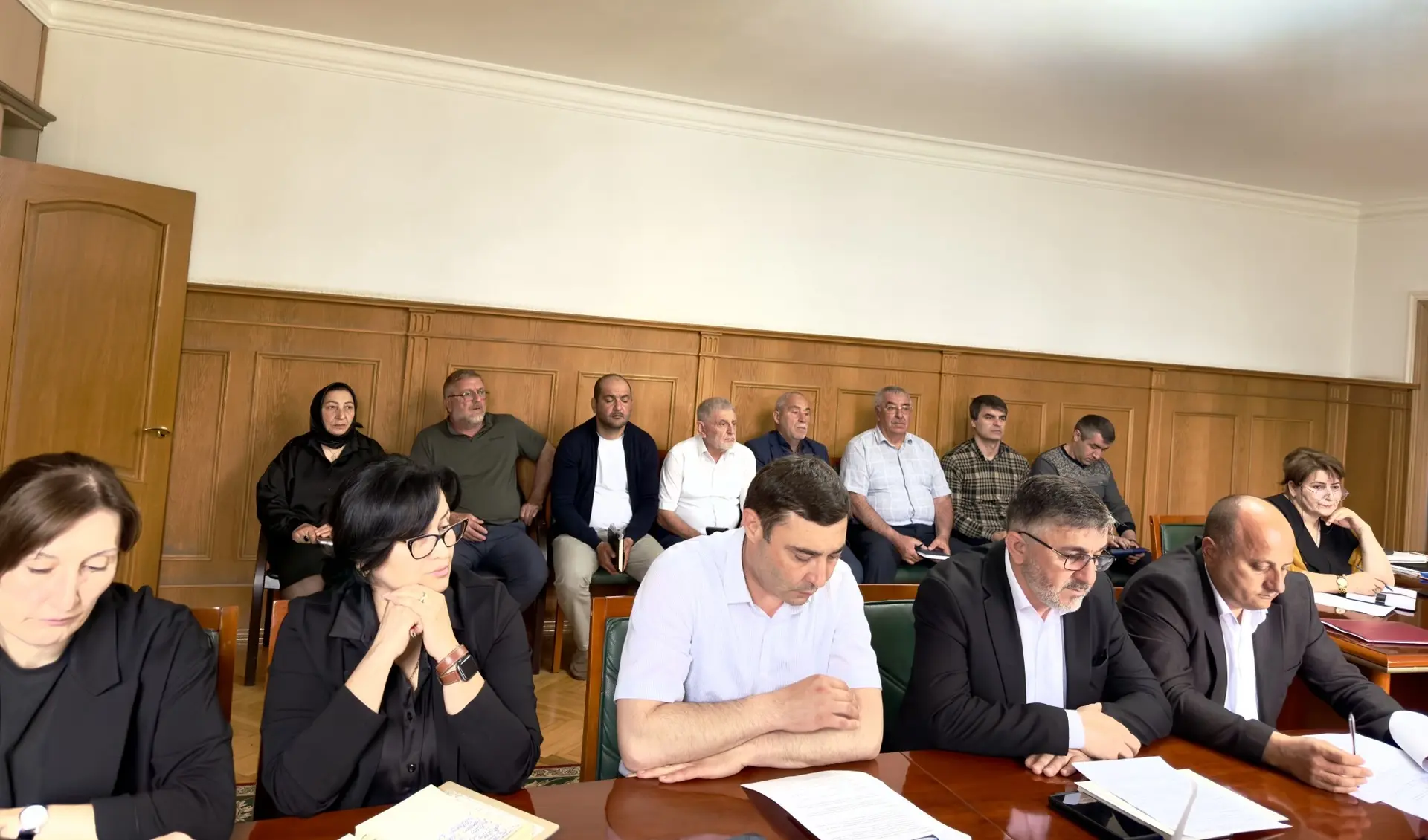 🌍В Новолакском районе прошла еженедельная планерка под руководством главы муниципалитета Мамати Гамз