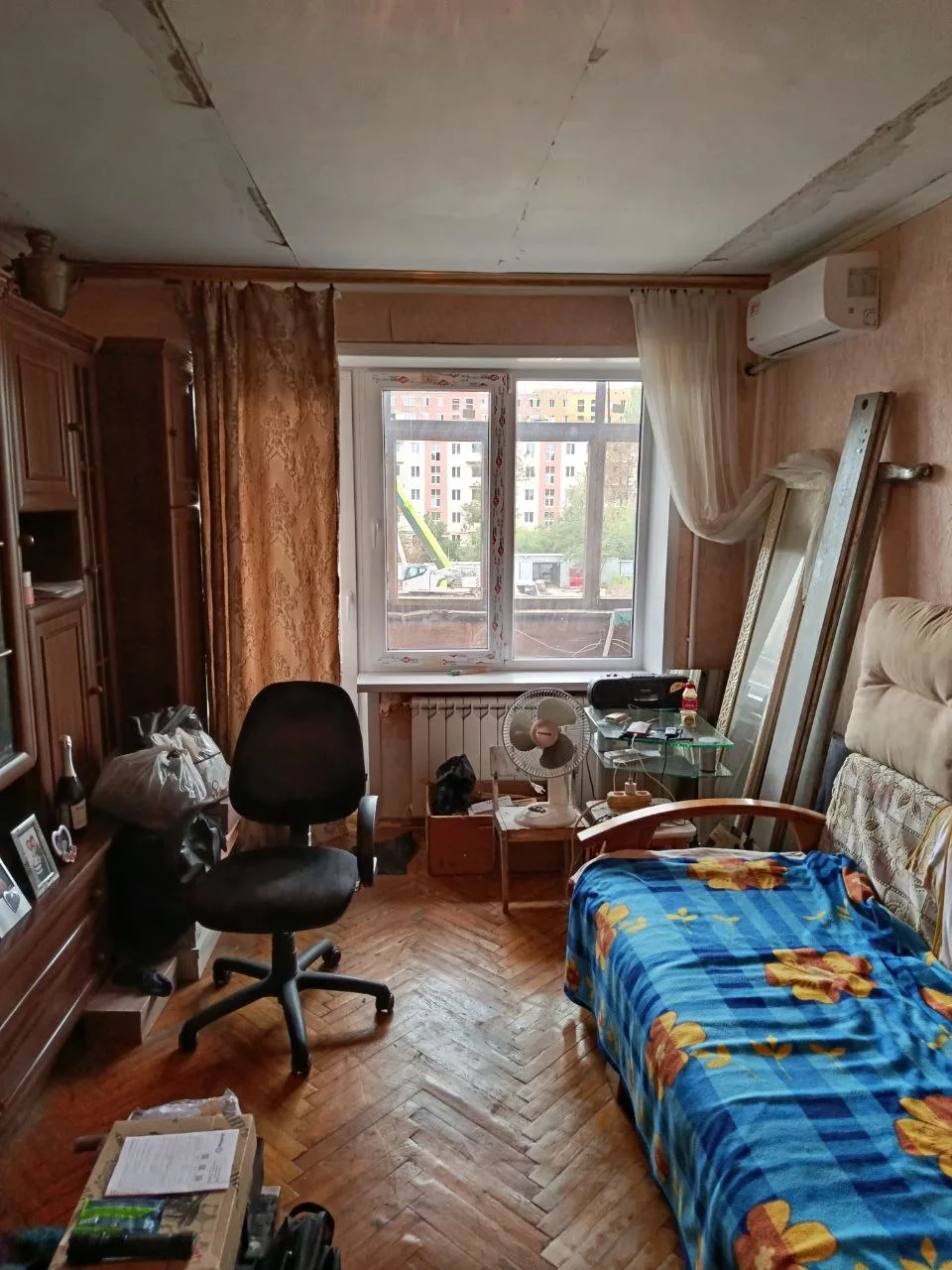 ПРОДАМ 1комнатную квартиру, 17 МКР, ул. Куприна, 3 этаж из 5. Площадь - 31,5 общая, 17,...