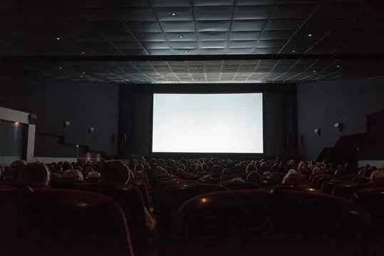 Скоро в ТЦ «Фантастика» появится новый кинотеатр — он откроется на месте закрывшегося «Синема Парка»