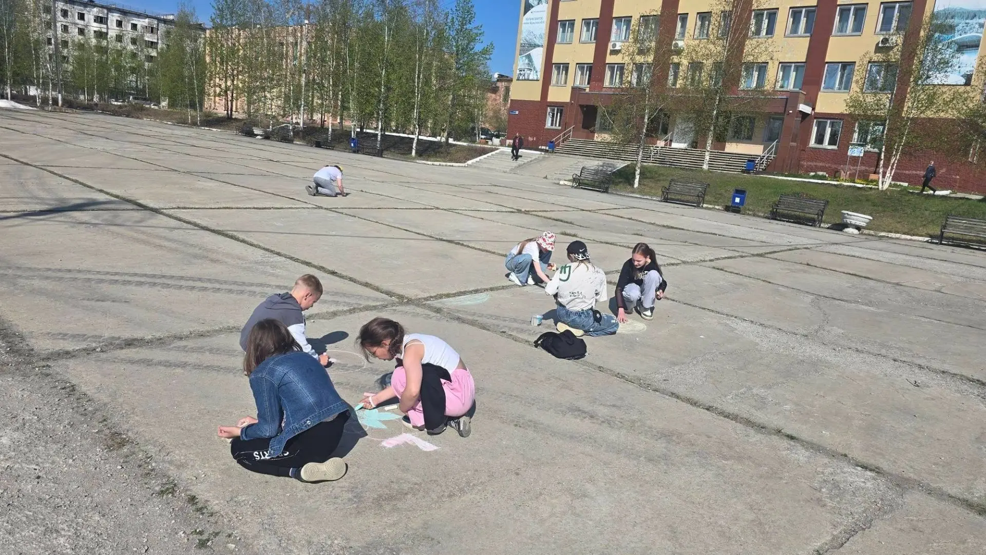 🎨☀️ Конкурс рисунков на асфальте «Лето» ☀️🎨
4 июня 2026 года в летнем оздоровительном лагере на ба